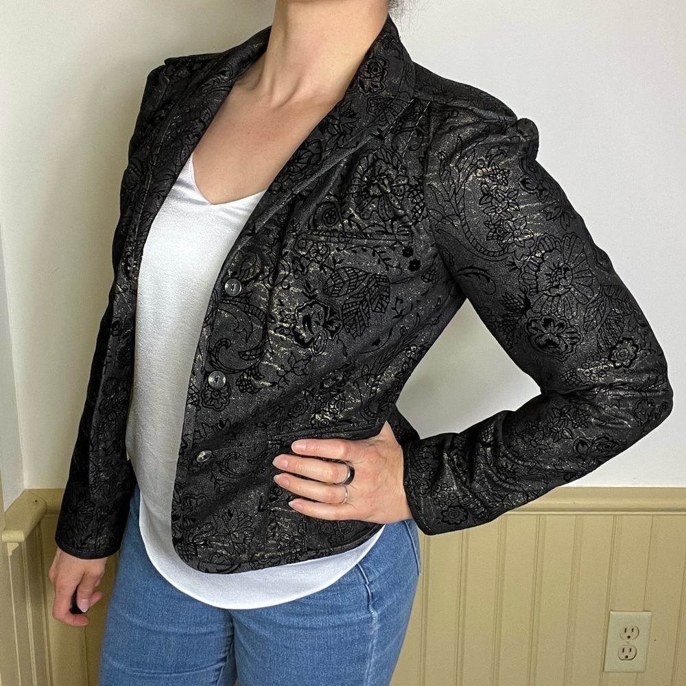 View Collection NY Blazer Vintage Y2K Black Velvet Gold Jacket Womenβs Sz 8